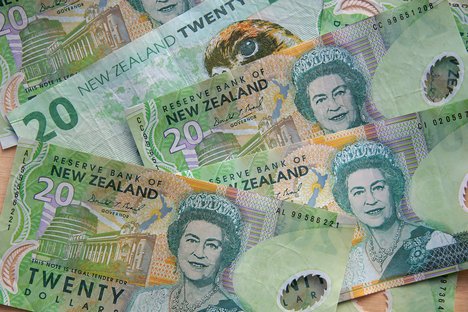 Kivi je porastao u odnosu na americki dolar, dok su trzista fokusirana na podatke koji ce pokazati trgovinski bilans